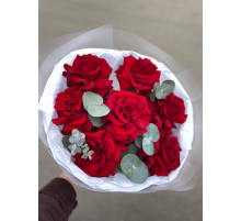 Букет из 7 французских роз
